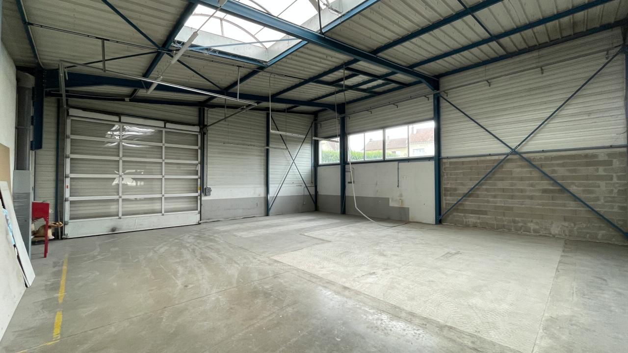 Local d'activité Neuves-Maisons 800m² Location local d'activité Neuves-Maisons Meurthe-et-Moselle OLACT2423627 8